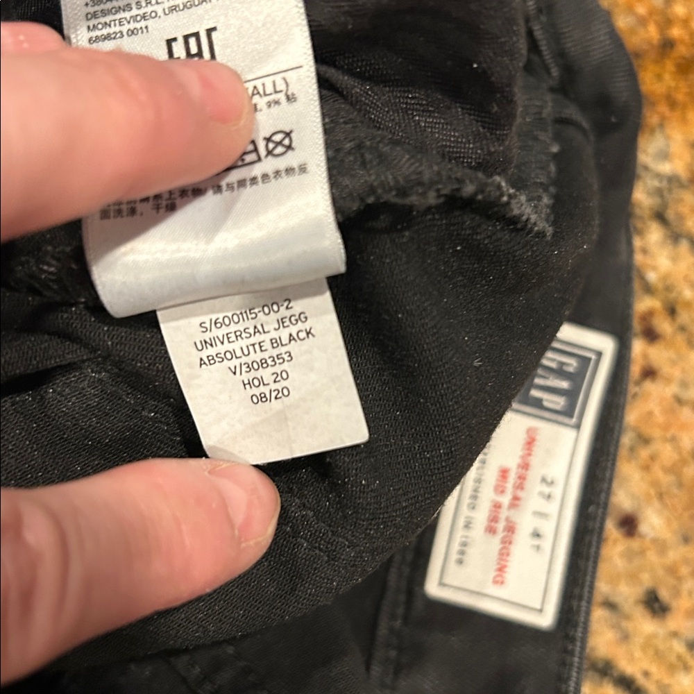 Gap 4T Universal Jegging Mid Rise Black - Picture 4 of 8